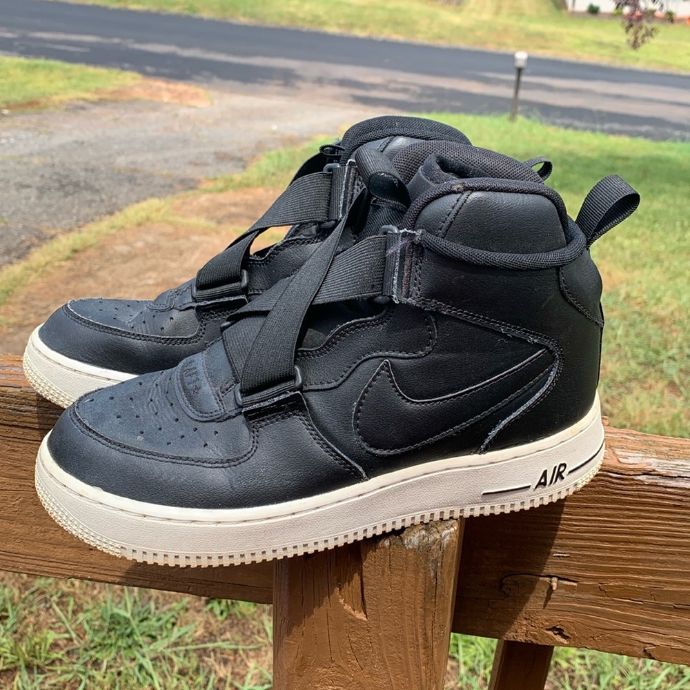 Air Force one mid